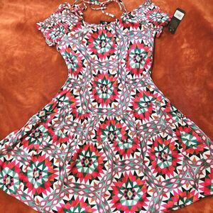 Wrangler Retro Dress Women's Size Medium Cold  Shoulder Sleeves.         B14